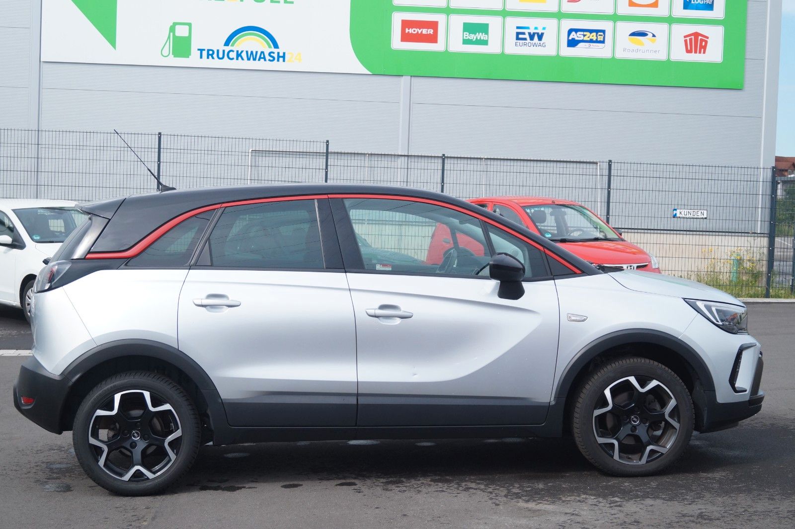 Fahrzeugabbildung Opel Crossland (X) 1.2 Automatik *1. Hand