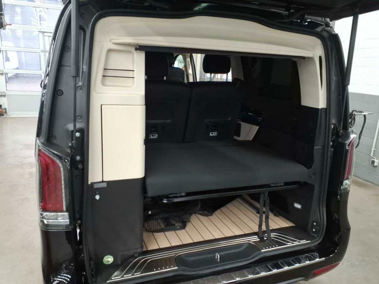Fahrzeugabbildung Mercedes-Benz V 300 d MARCO POLO AMG Markise AHK2,5to AIRMATIC
