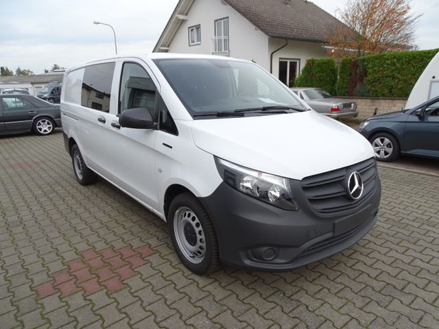 Mercedes-Benz Vito Kasten eVito 112 lang 60 kW/DC Laden 50 kW 