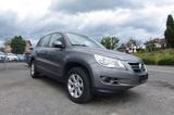 Volkswagen Tiguan Track & Field 4Motion - Volkswagen Tiguan: Track Field