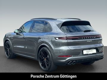 Porsche Cayenne - 3