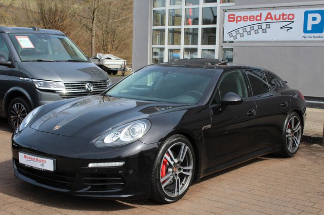 Porsche Panamera 3.0 Bi-XENON/KAMERA/BOSE/NAVI/TURBO 20"