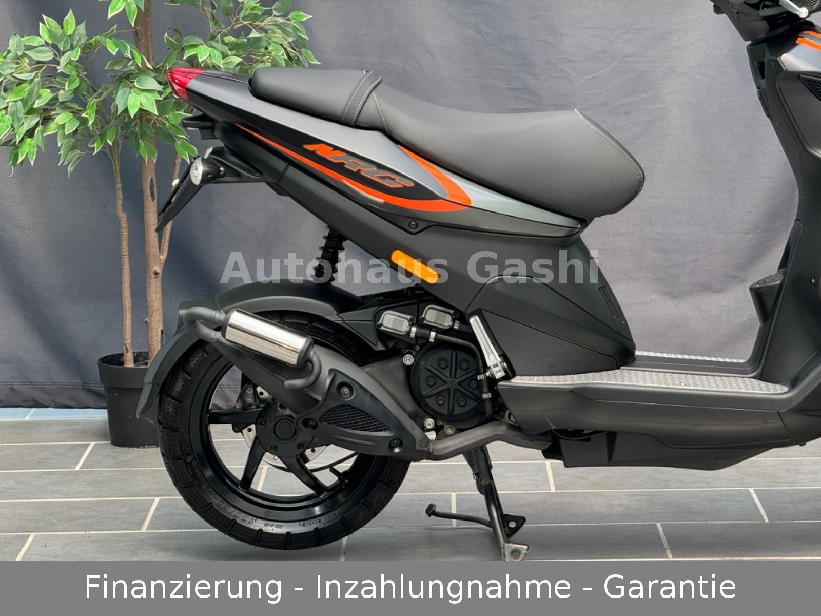 Fahrzeugabbildung Piaggio NRG-Power HI-PER2-PRO*1.Hand*Neuwertiger Zustand