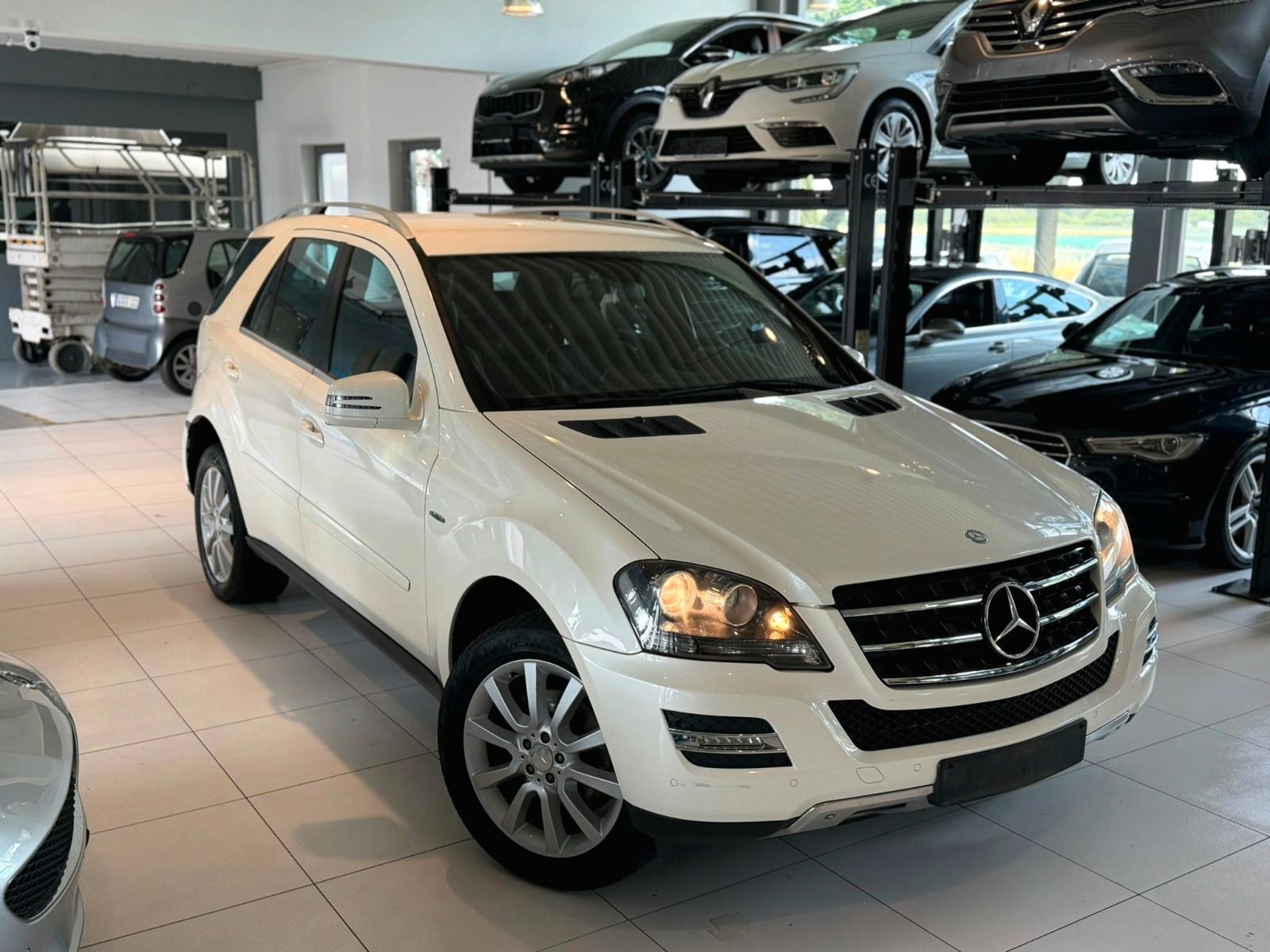 Mercedes-Benz ML 300 CDI BlueEfficiency 4Matic"GRAND EDITION"