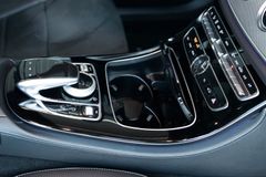 MERCEDES-BENZ E 400 d T 4M Avantgarde *Widescreen*Memory*AHK*
