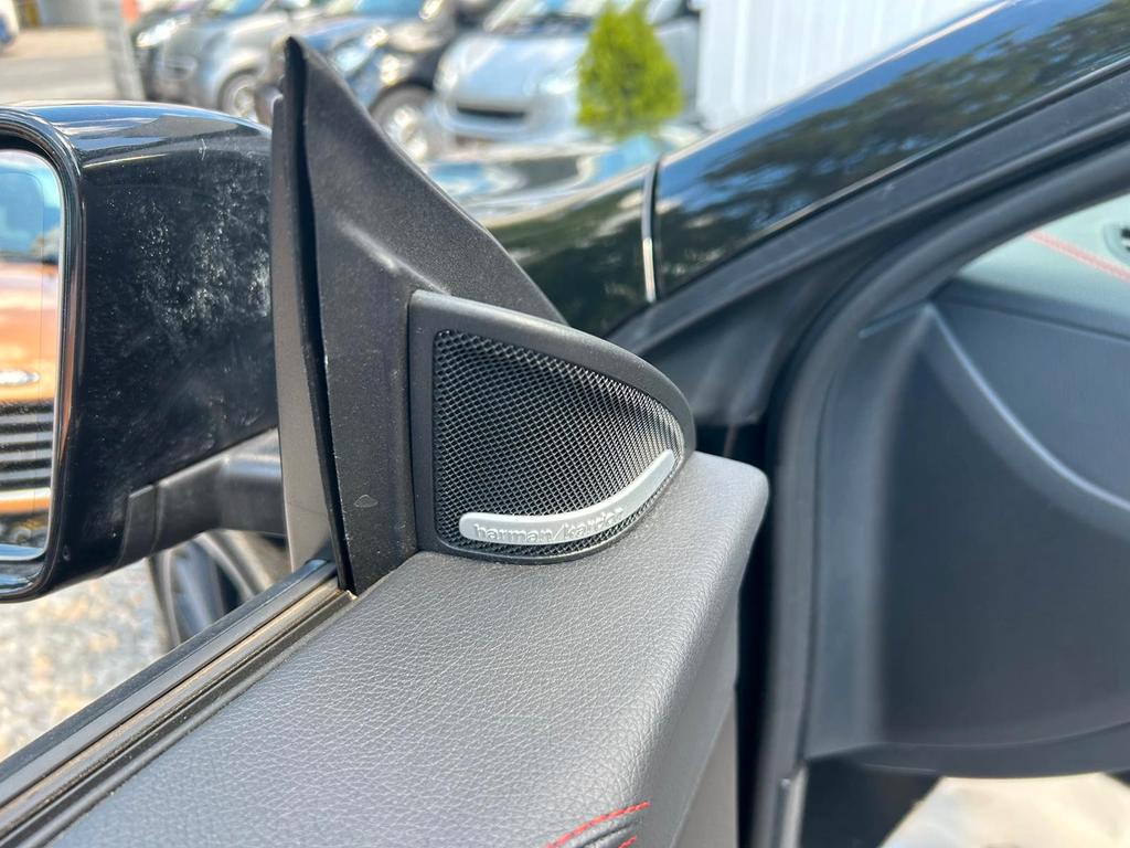 Mercedes-Benz CLA 45 AMG Shooting Brake