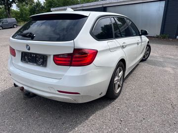 BMW 320 - 8
