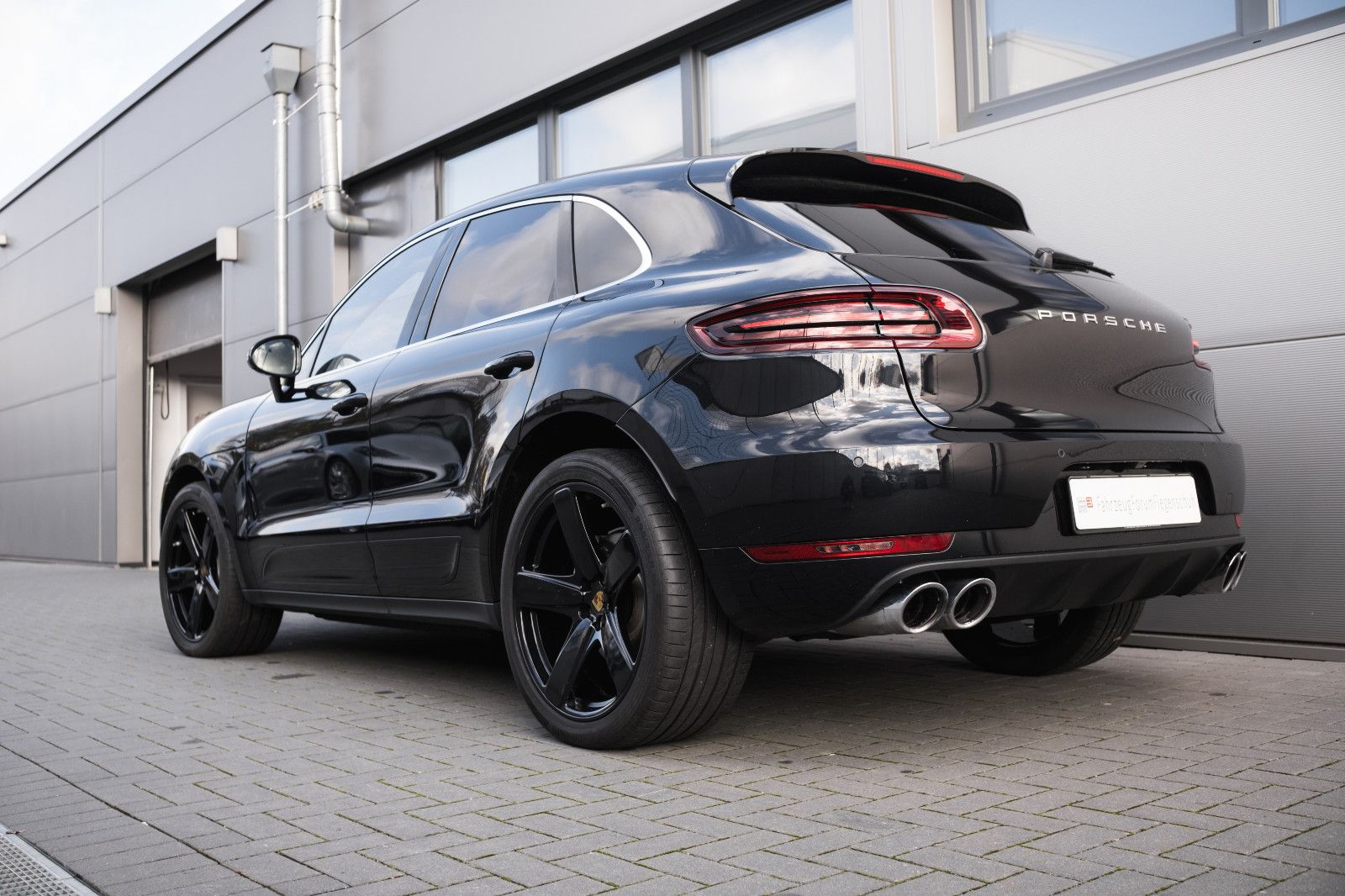 Fahrzeugabbildung Porsche Macan S Diesel-BOSE-Approved-Steuer-Kam.-PAS