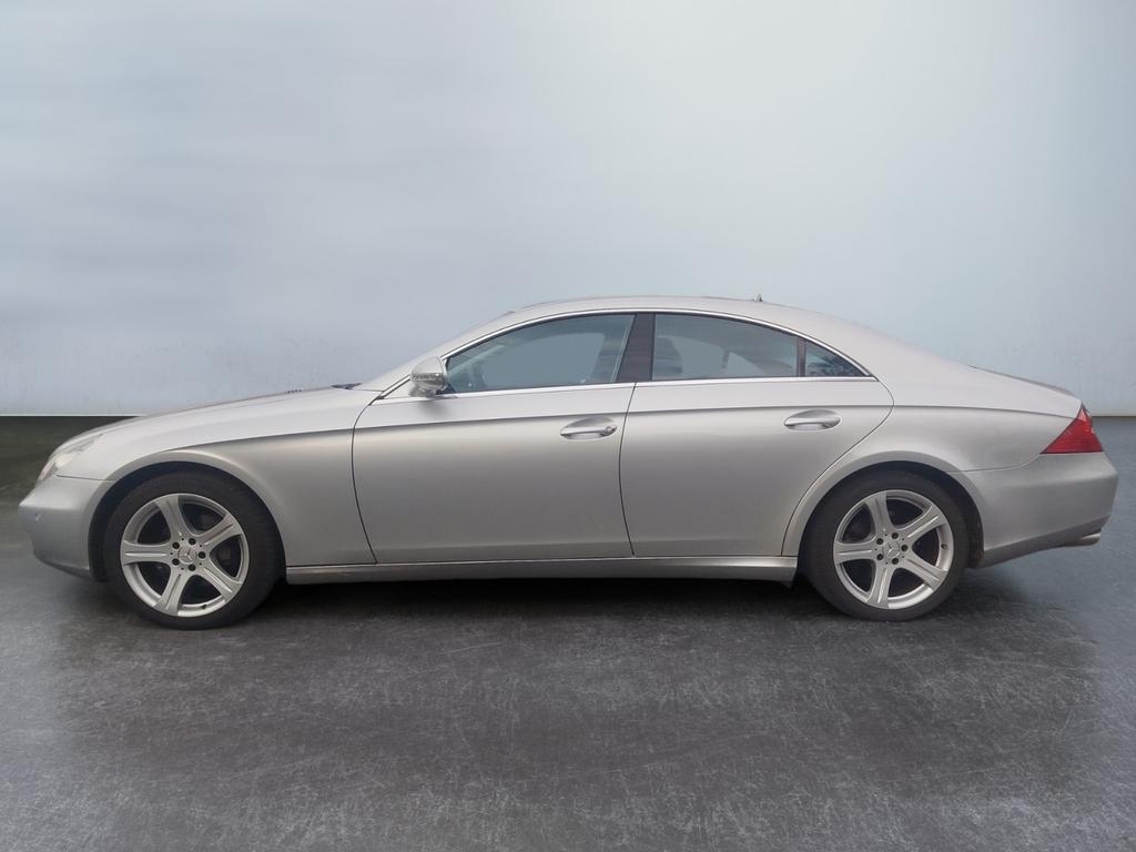 Mercedes-Benz CLS 320