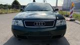 Audi A6 2.4 Automatik/Leder/S-Dach/TÜV/8-Fach/SHZ/ - Audi A6: Limousine, 4f