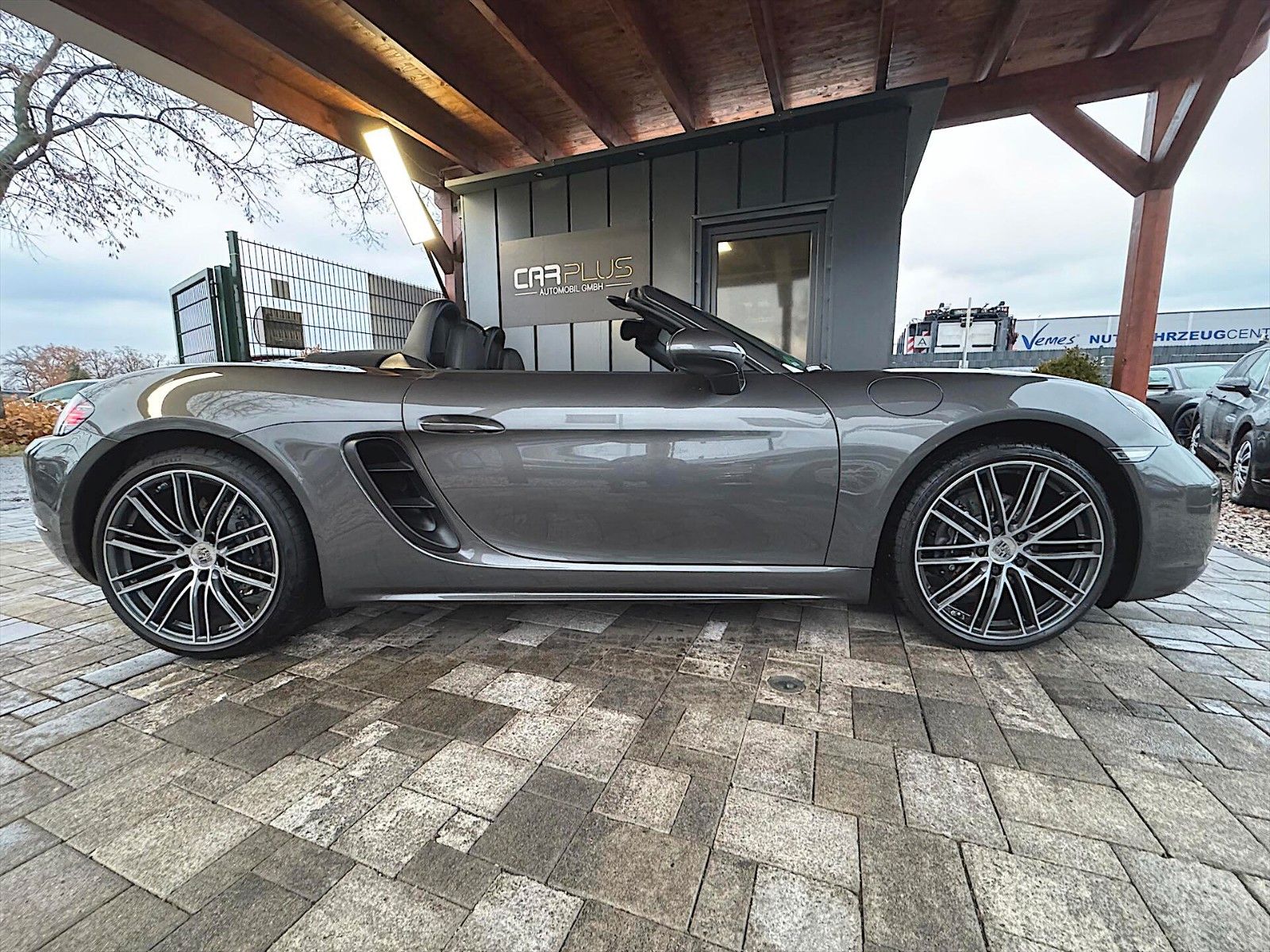 Fahrzeugabbildung Porsche 718 Boxster Sport-Design *20 Zoll Turbo*LED*DAB*