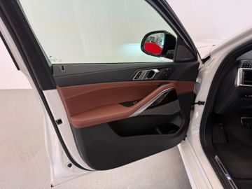 BMW X6 - 12