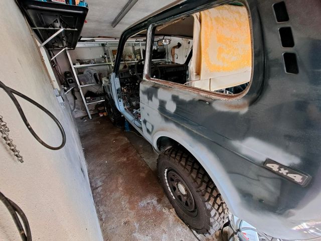 Lada Niva 1.7 2006 Projektaufgabe