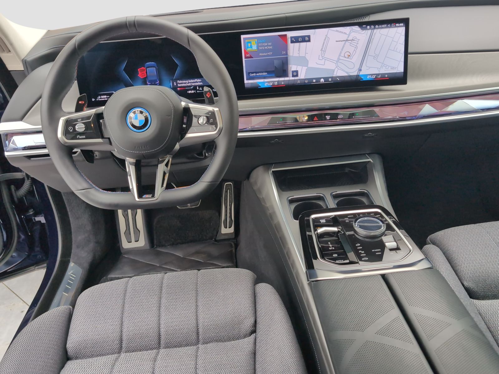 BMW M760 - Bild 12