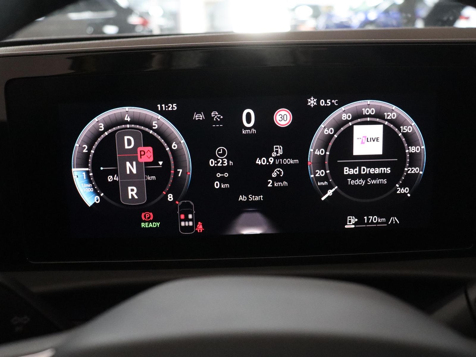 Volkswagen T-Roc R-Line 1.5eTSI DSG 299,-ohne Anzahlung ACC, миниатюра 5