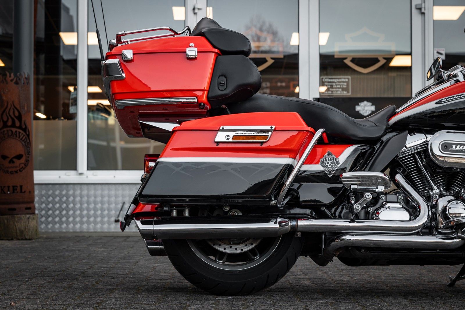 Fahrzeugabbildung Harley-Davidson CVO FLHTCUSE Ultra Classic Electra Glide