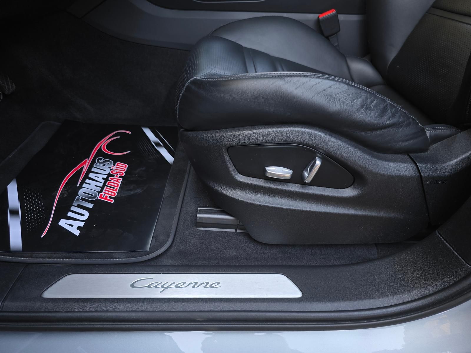 Porsche Cayenne Coupe 3.0 V6°HUD°Bose°Pano°360°ACC°Spur° foto 11