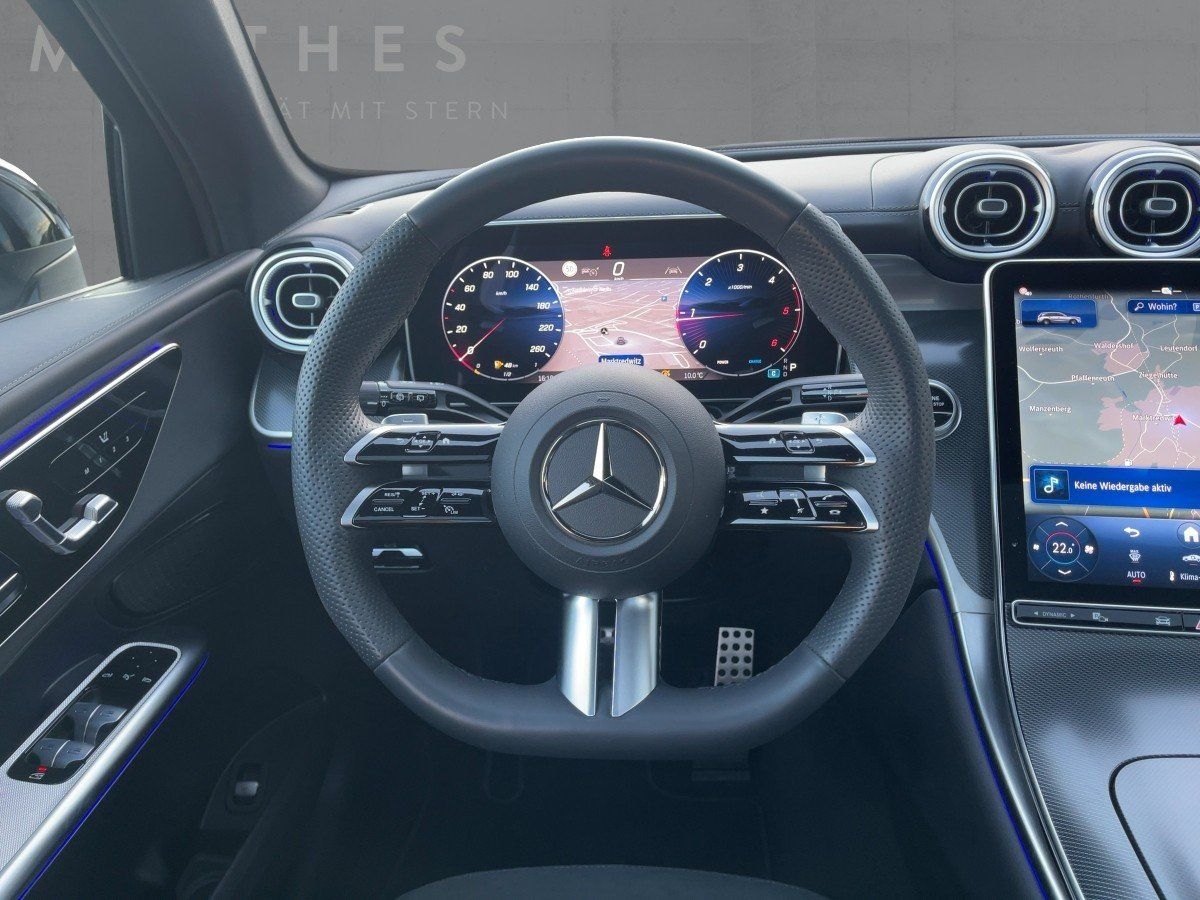 Fahrzeugabbildung Mercedes-Benz GLC 220 d 4M AMG/Night/Pano/Kamera/AHK