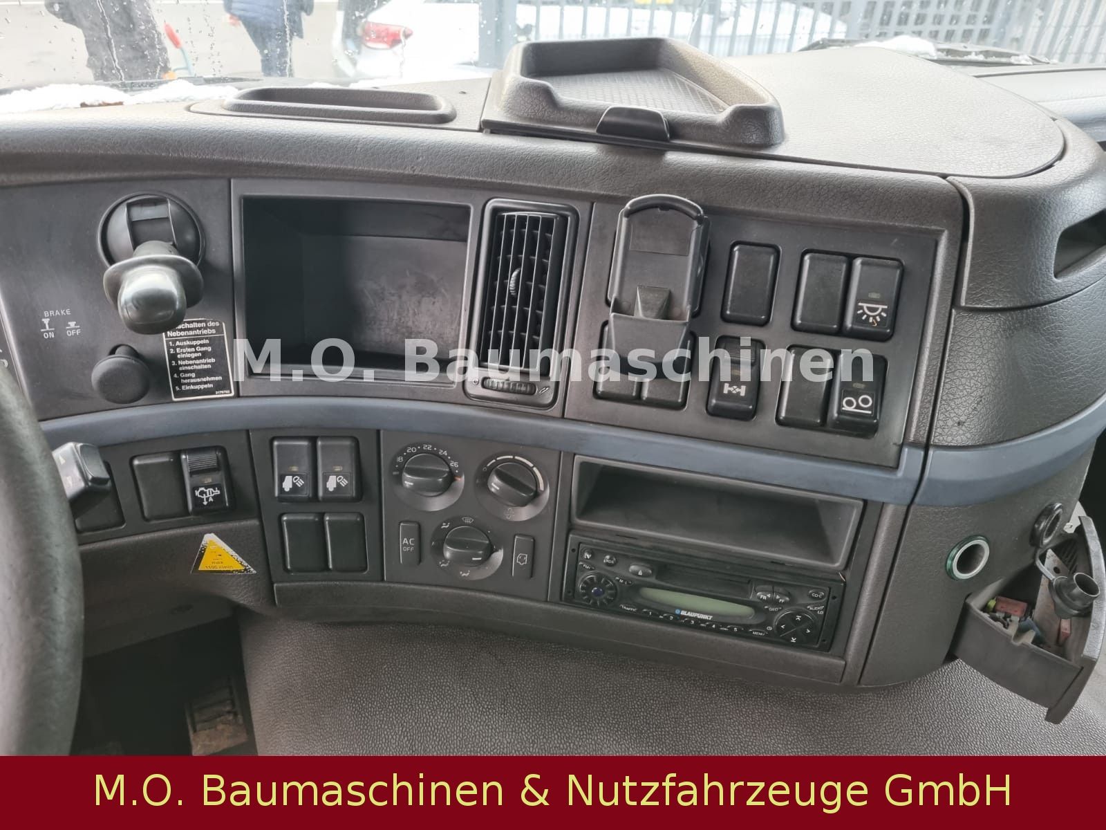 Fahrzeugabbildung Volvo FM 440 / 6x2 / Euro 5 / AC  /