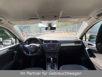 Volkswagen Tiguan - 10