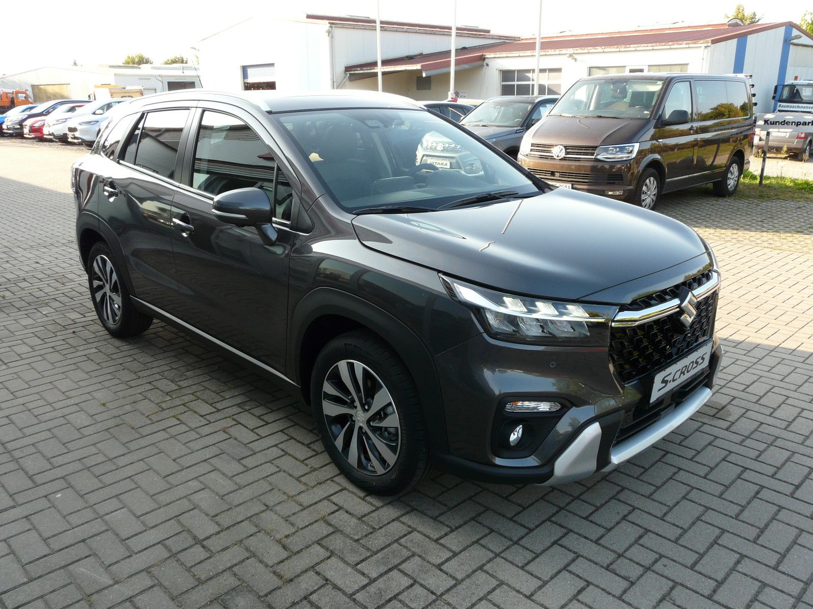 Fahrzeugabbildung Suzuki S-Cross 1.4 BOOSTERJET HYBRID ALLGRIP Comfort+