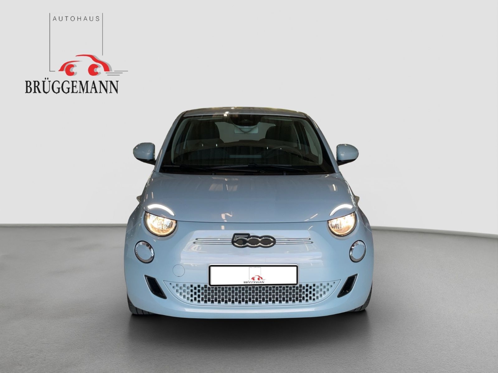Fahrzeugabbildung Fiat 500e Icon Komfort-, Winter-, Parkpaket