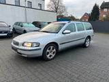 Volvo V70 2.4 Automatik TÜV05/27*AHK*TOP