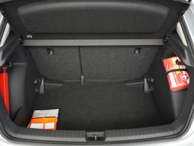 Fabia SELECTION TSI+NAVI+SITZ-/LENKRADHEIZUNG+KE