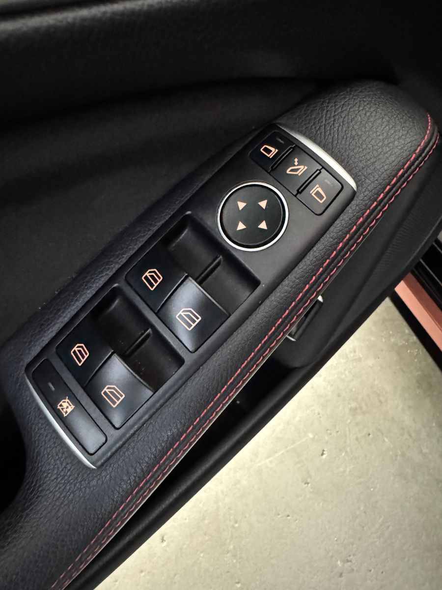 Fahrzeugabbildung Mercedes-Benz CLA 200 SB 3X AMG LINE NIGHT LED MATT FOLIERT