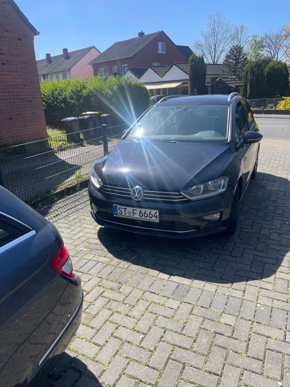 Image of Volkswagen Golf Sportsvan