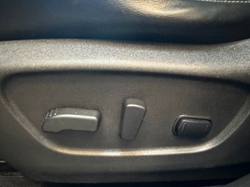 MYAUTOCENTER – Gebraucht- und Jahreswagen mit Werkstattservice in Pfaffenhofen Nissan X-Trail Tekna 4x4 *TÜV NEU*AHK*LED*Pano*