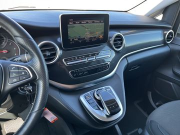 Mercedes V 250 - 12
