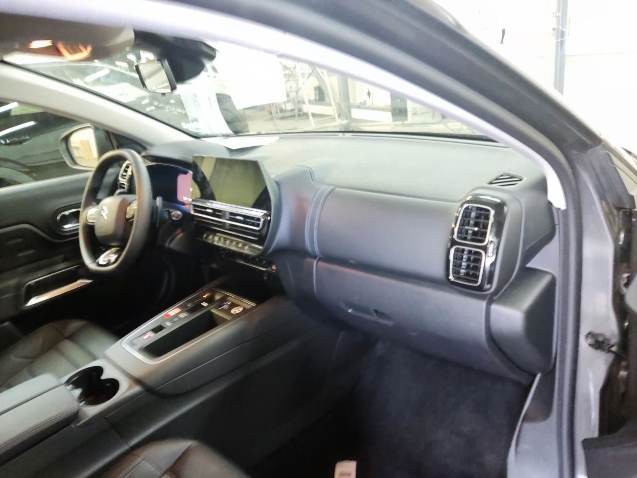 Fahrzeugabbildung Citroën C5 Aircross Hybrid 145 Plus e-DCS6 Automatik Nav