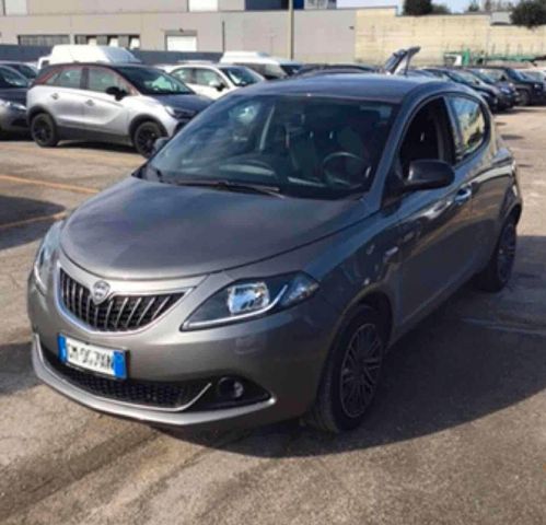 Inne Lancia Ypsilon 1.0 FireFly 5 porte S&S Hybryd Go