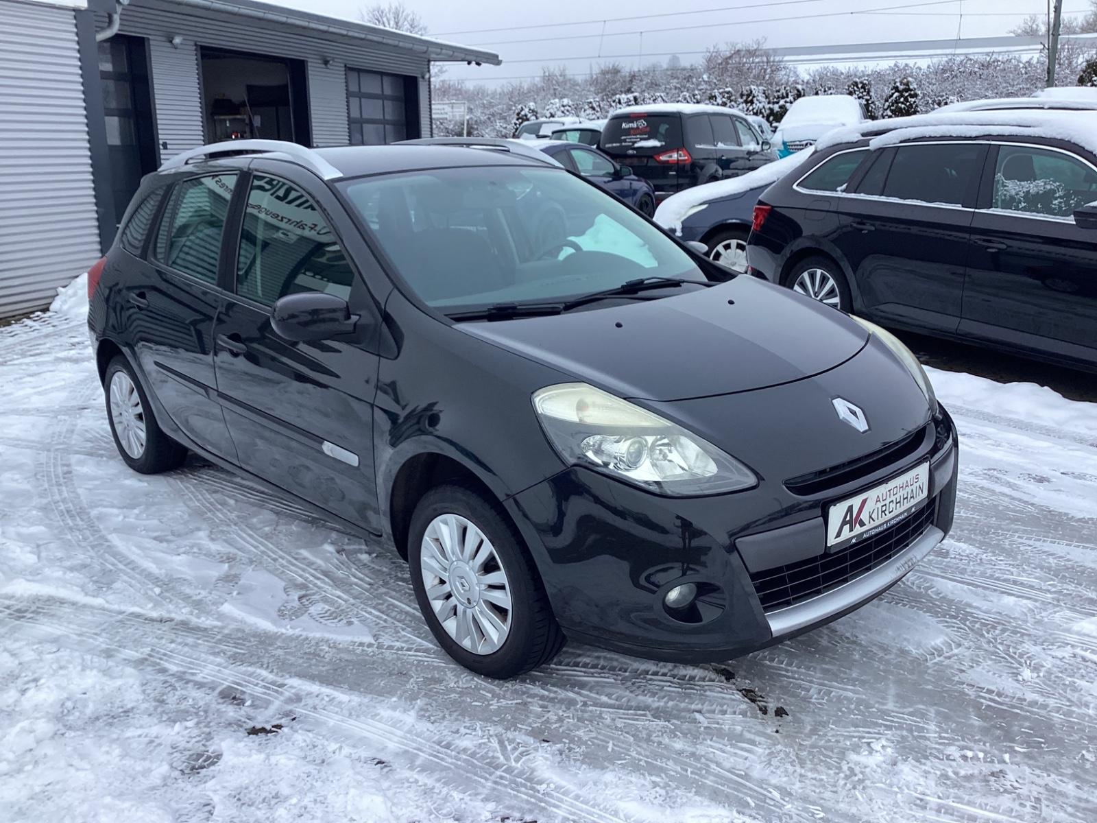 Renault Clio 2009 — салон