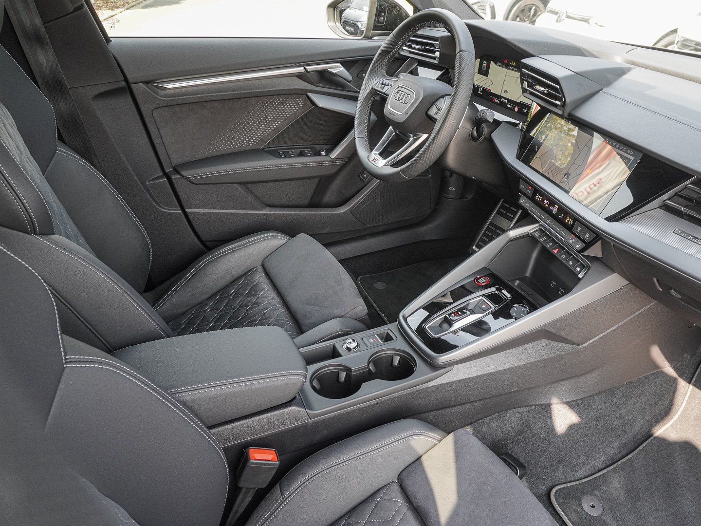Audi S3 Sportback 2.0 TFSI quattro S tronic MATRIX foto 8