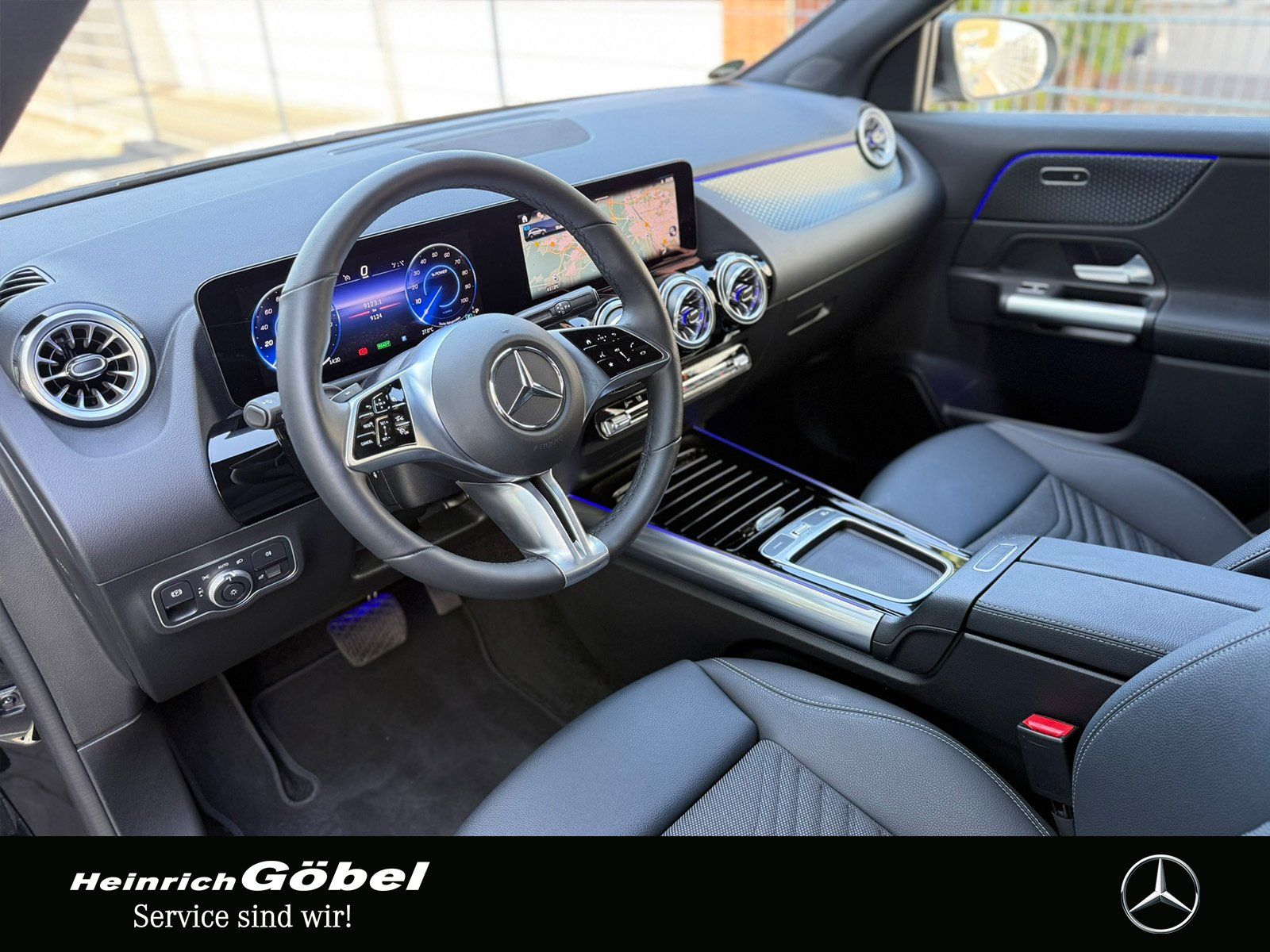 Fahrzeugabbildung Mercedes-Benz EQA 300 4Matic 360°KAMERA*AMBIENTE*LED*elek.HECK