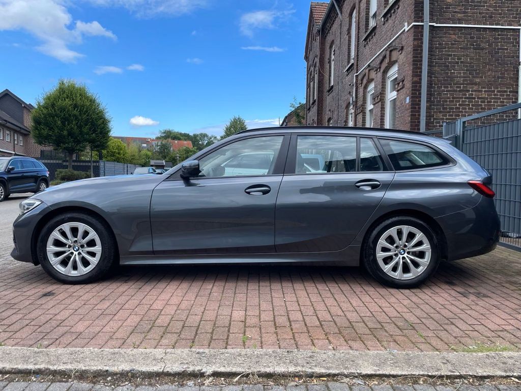 Image of BMW 318