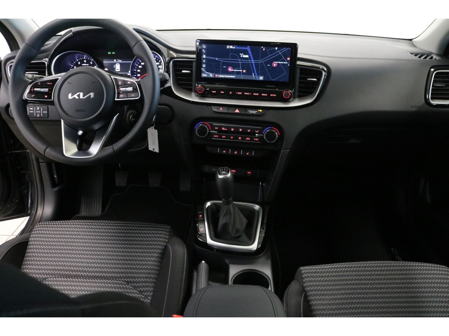 Fahrzeugabbildung Kia Ceed_sw Vision SHZ LED Navi Tempomat DAB PDC