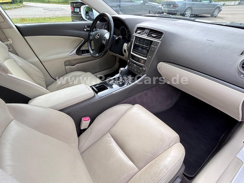 Lexus IS 250