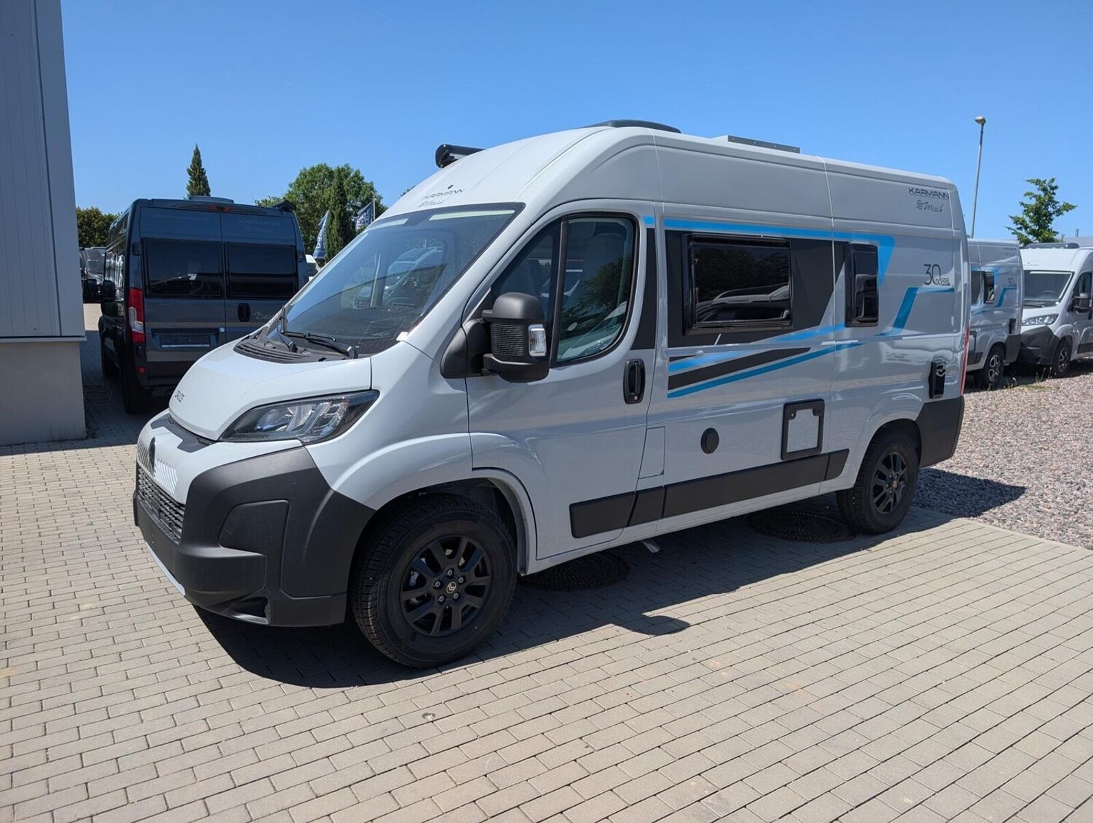 Fahrzeugabbildung Karmann Davis Trendstyle DA 540 TSC Dörr-Paket 30 Jahre
