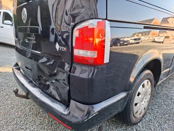 Volkswagen T5 Caravelle*2XSCHIEBETÜR*KLIMA*PDC*