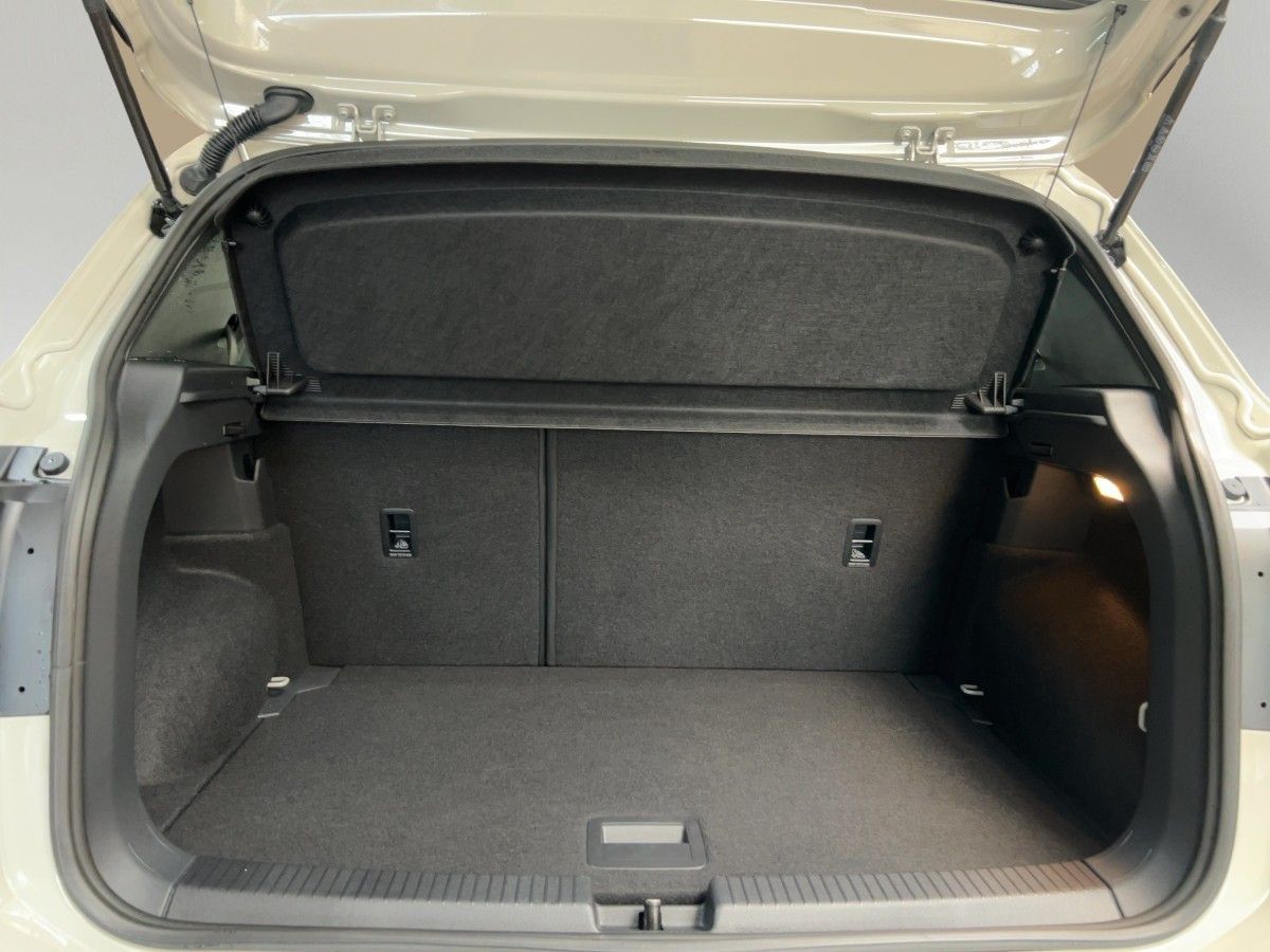 Volkswagen T-Cross - Bild 8