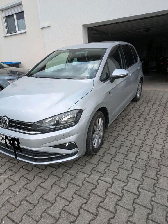 Image of Volkswagen Golf Sportsvan