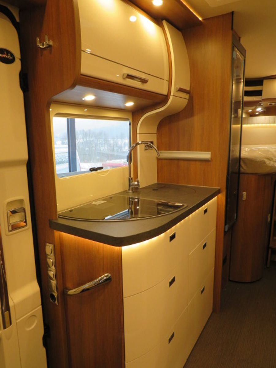 Fahrzeugabbildung Carthago c-tourer I  141 LE Solar,SAT,Veloslide,Markise