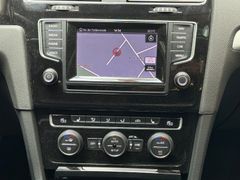 VW Golf VII Limo Cup|SHZ|PDC|Klima|Pano|Navi|1.Hand
