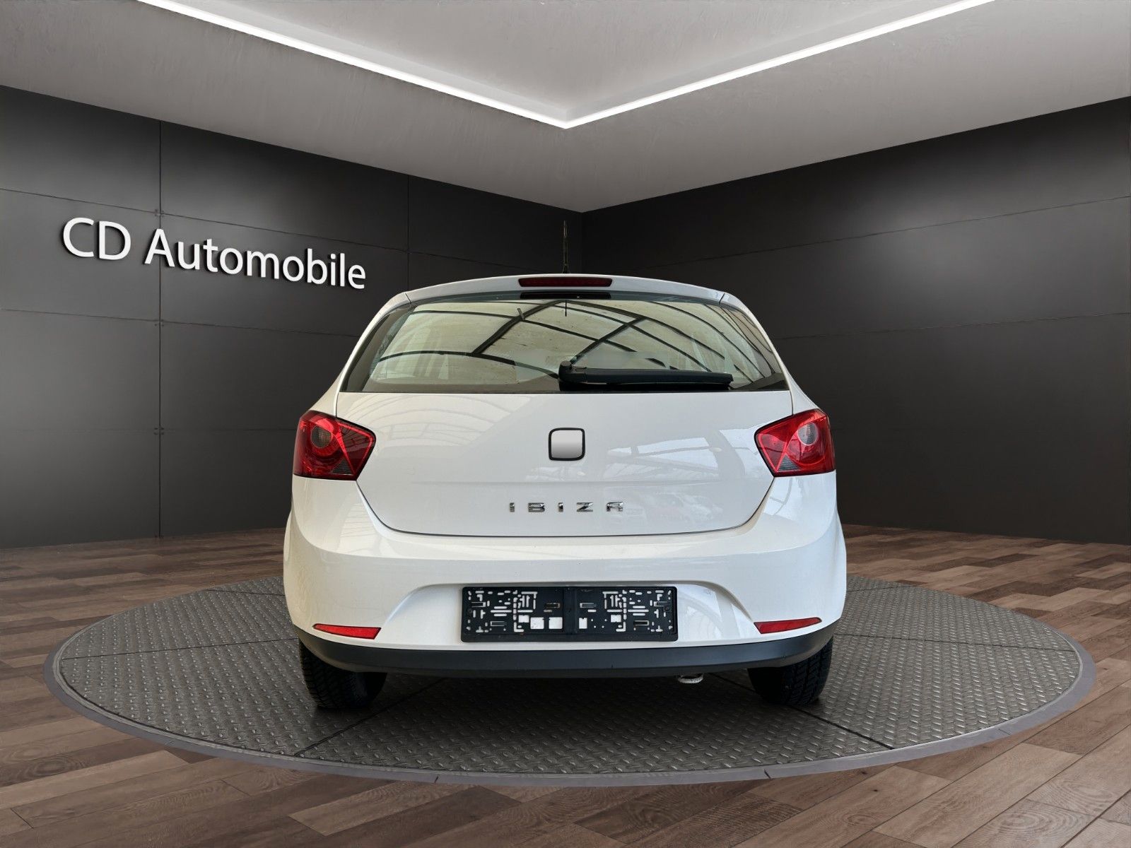 Fahrzeugabbildung SEAT Ibiza Lim. Reference/Klima/ TÜV Neu /