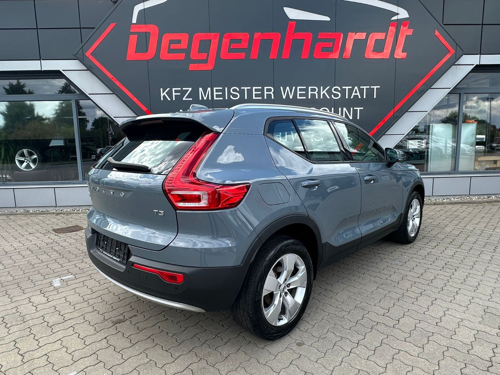 Volvo XC 40 XC40 Momentum Pro 2WD Virtual Nav Temp LED foto 15
