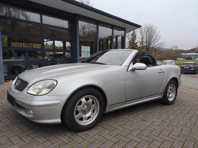 Mercedes-Benz SLK 200  Kompressor nur 68.000 KM !!!!