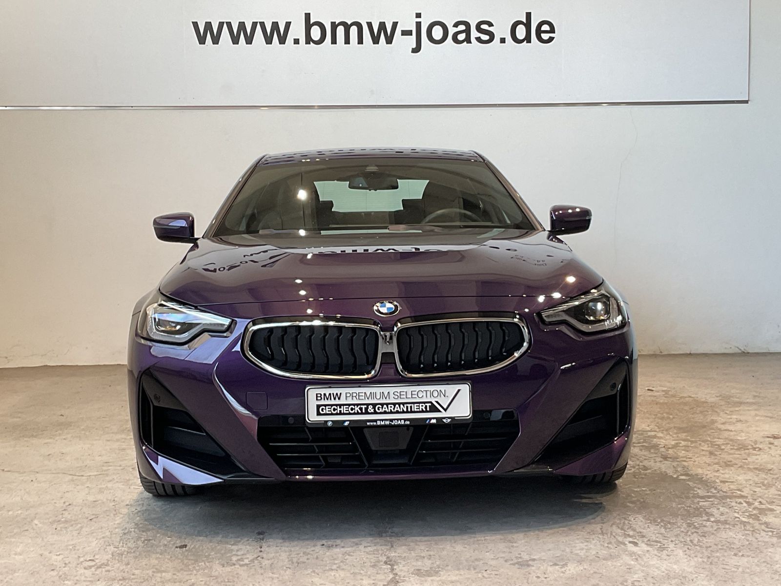 Fahrzeugabbildung BMW 220i | M Sportpaket | M Sportfahrwerk | 18" LMR